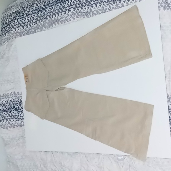 Boom Boom Jeans Juniors 7/8 Khaki Skater Pants - Picture 2 of 7